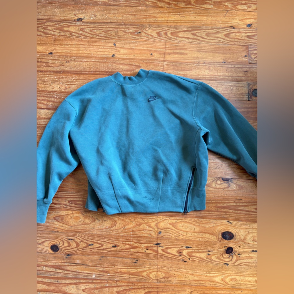 Nike Teal Pullover Sweatshirt with Small Navy Swoosh